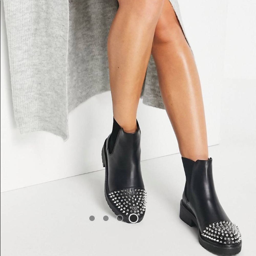 London rebel chinky ankle boots with spikes